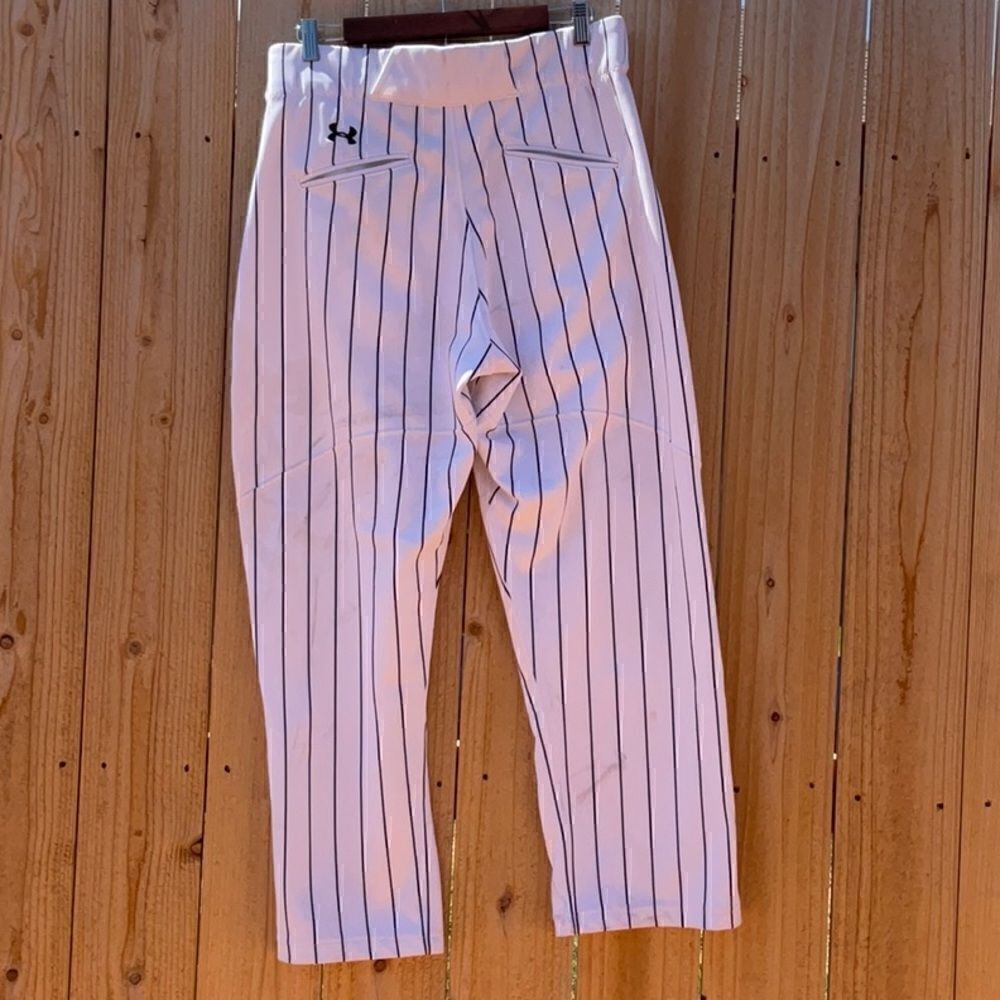 Take 50% OFF- Under Armor Authentic Striped Baseball Men, Size-36 - Picture 5 of 9